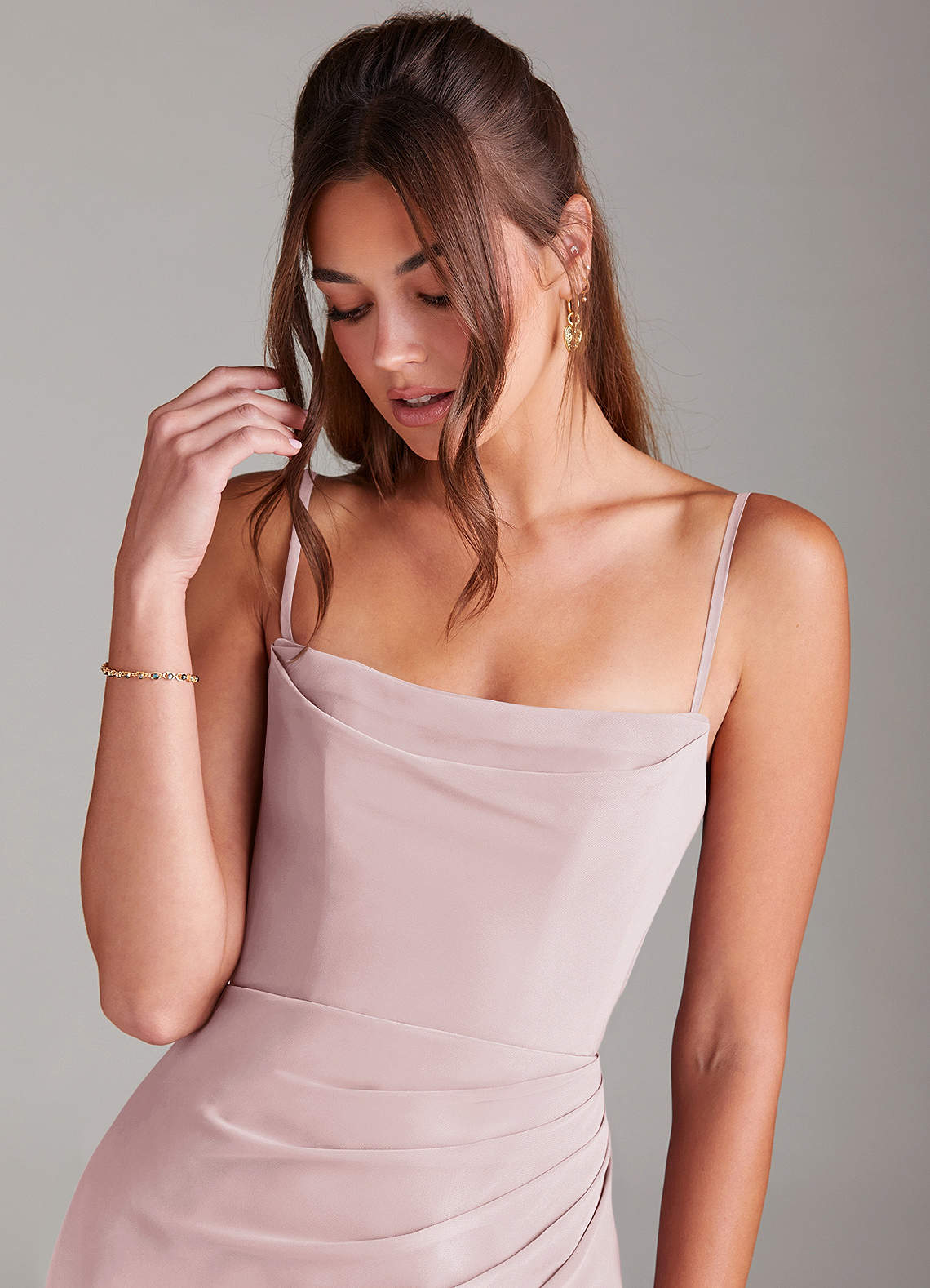 Azazie Leonis Vestidos de madrinha de casamento Vestir Rosa Corado de Chiffon de Bainha com Sem alças image1