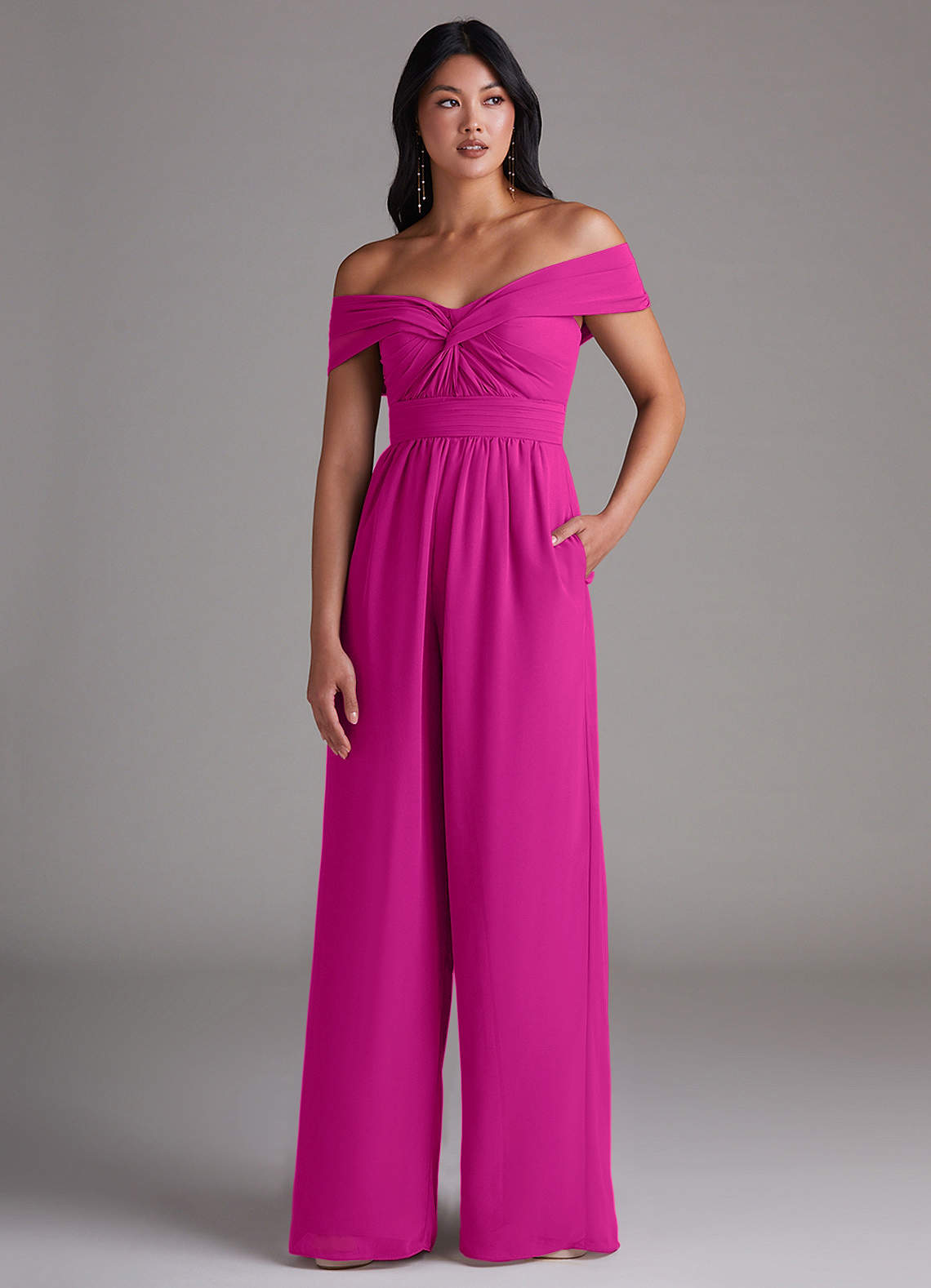 Azazie Lamara Robes de demoiselle d'honneur Combinaison Convertible en Mousseline de soie Épaule décolletée Fuchsia image1