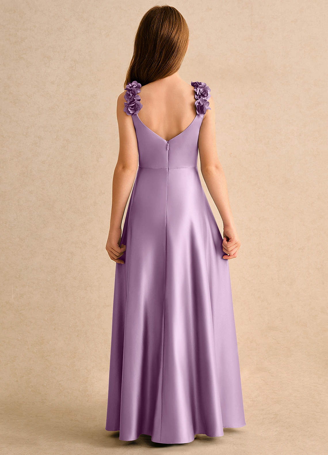 Azazie Rosita Girls Formal Robe Demoiselle D'honneur Fillette Robe Trapèze en Mat Satiné Plissée Glycine image3