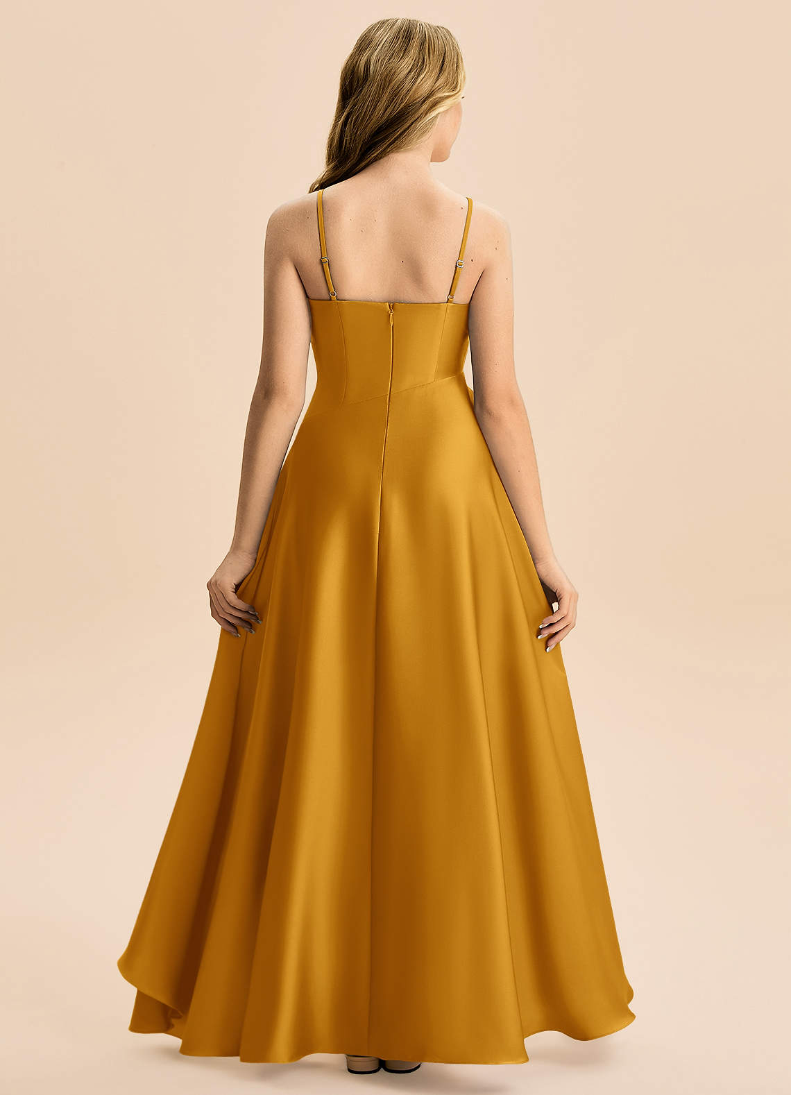 Azazie Eirlys Junior Vestido Caramelo de Cetim elástico de Linha A com Plissado image1