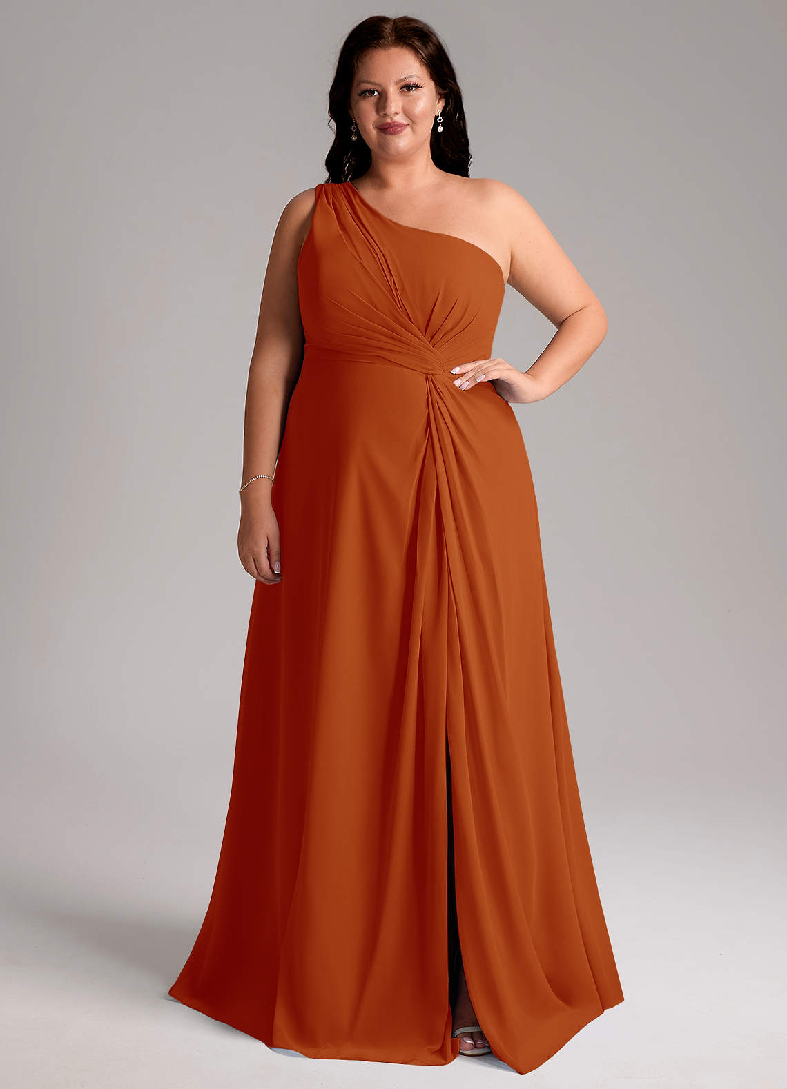 Azazie Brooke Robes de demoiselle d'honneur Robe Trapèze en Mousseline de soie Ue épaule Paprika image1