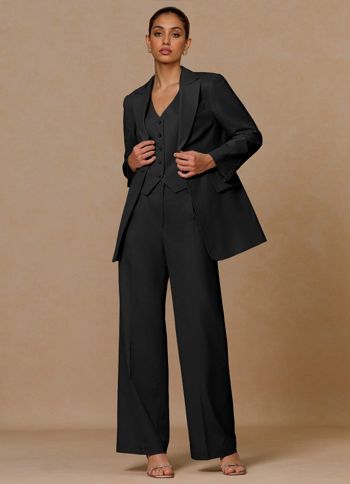 front Margaret 검은색 면과 린넨 혼방 소재의 투피스 정장