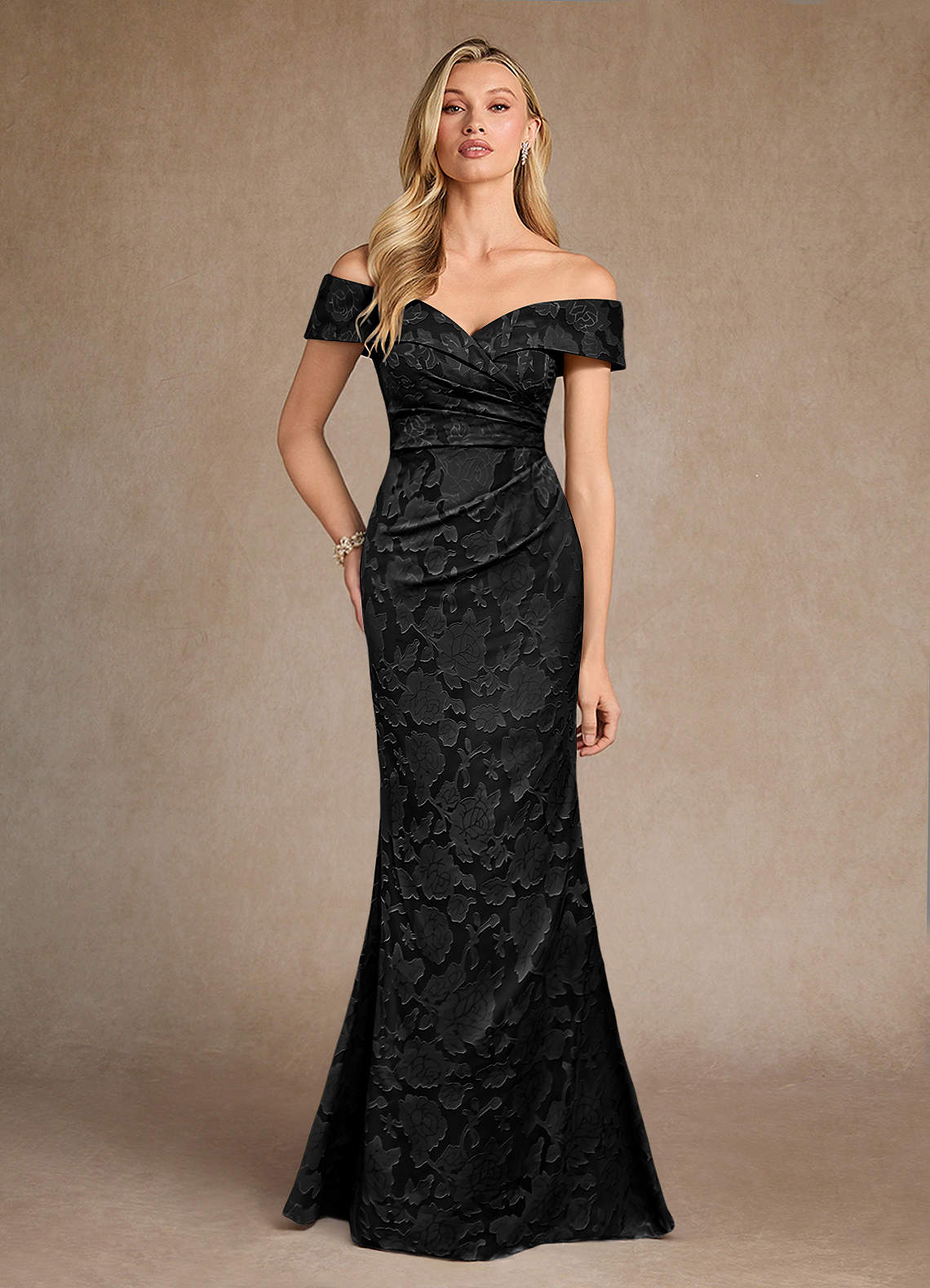 Azazie Canton vestidos de madre de la novia Vestido de Negro de Devorado Floral de Sirena con Vestidos sin tirantes image1