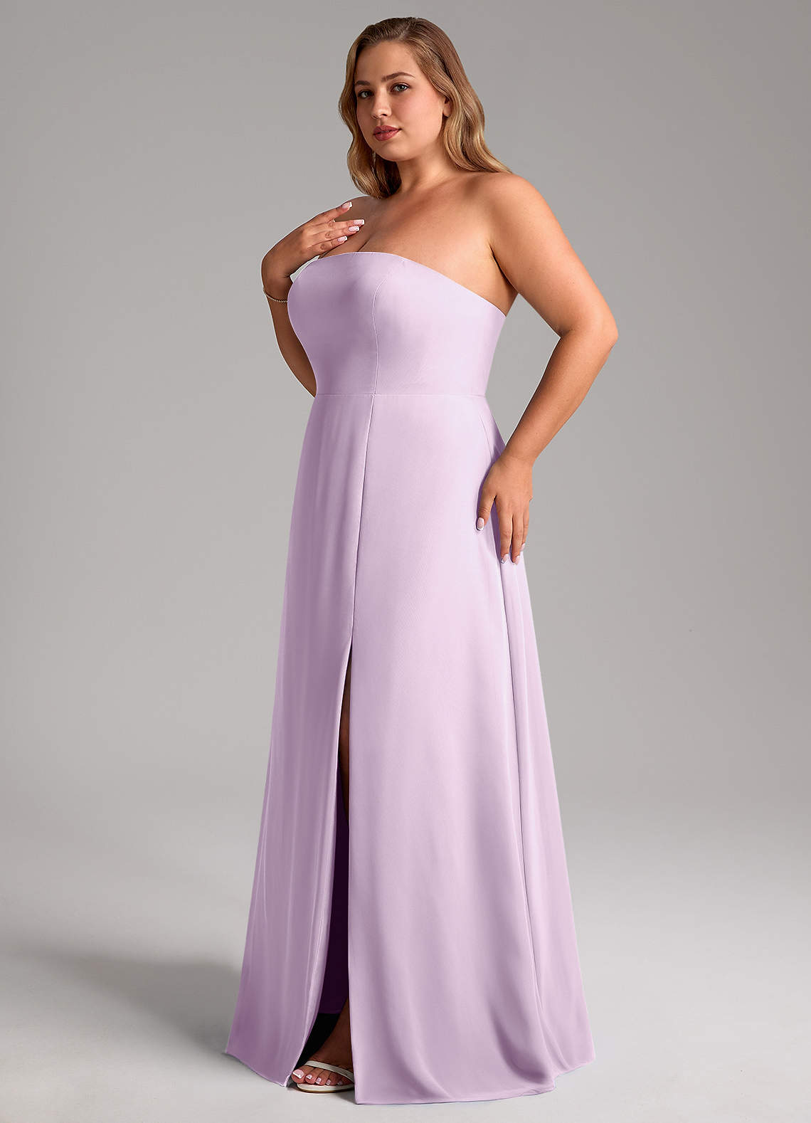 Azazie Wren Robes de demoiselle d'honneur Robe Trapèze Convertible en Mousseline de soie Fente Latérale Frostiges Flieder image12