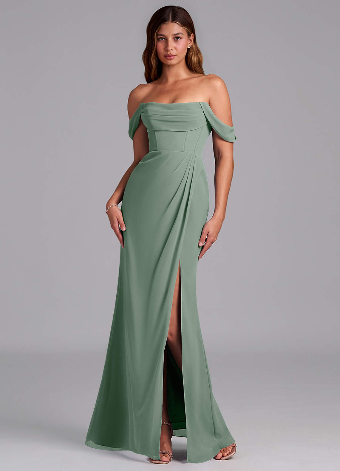 Azazie Johana Essayer des robes à la maison Robe Sirène Convertible en Mousseline de soie Épaule décolletée Noir image6
