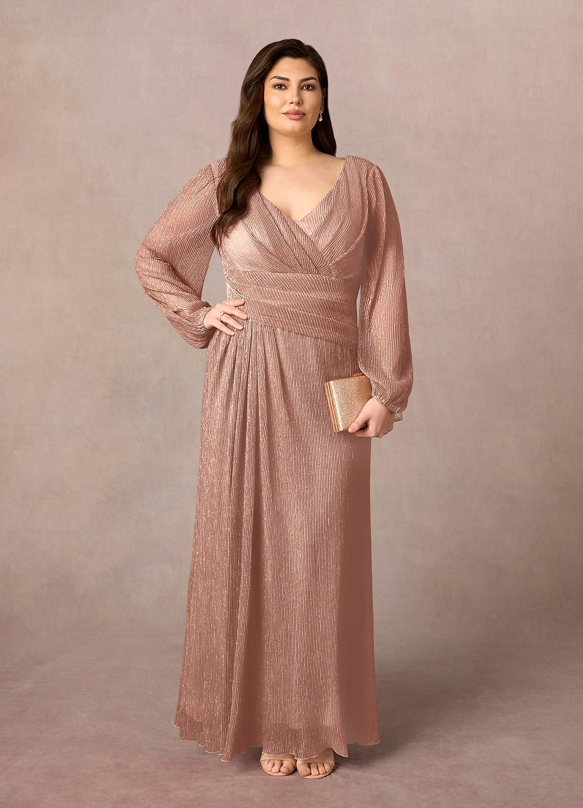 Upstudio Winslow At-home Try On Dresses Rose Gold A-Line V-Neck Pleated Metallic Mesh Dress image6