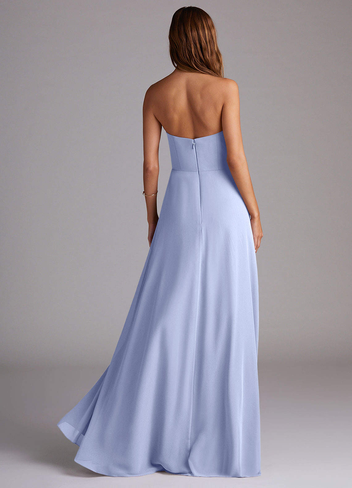 Azazie Wren Vestidos de madrinha de casamento Vestido Gelo de Chiffon de Linha A com Fenda Lateral image1