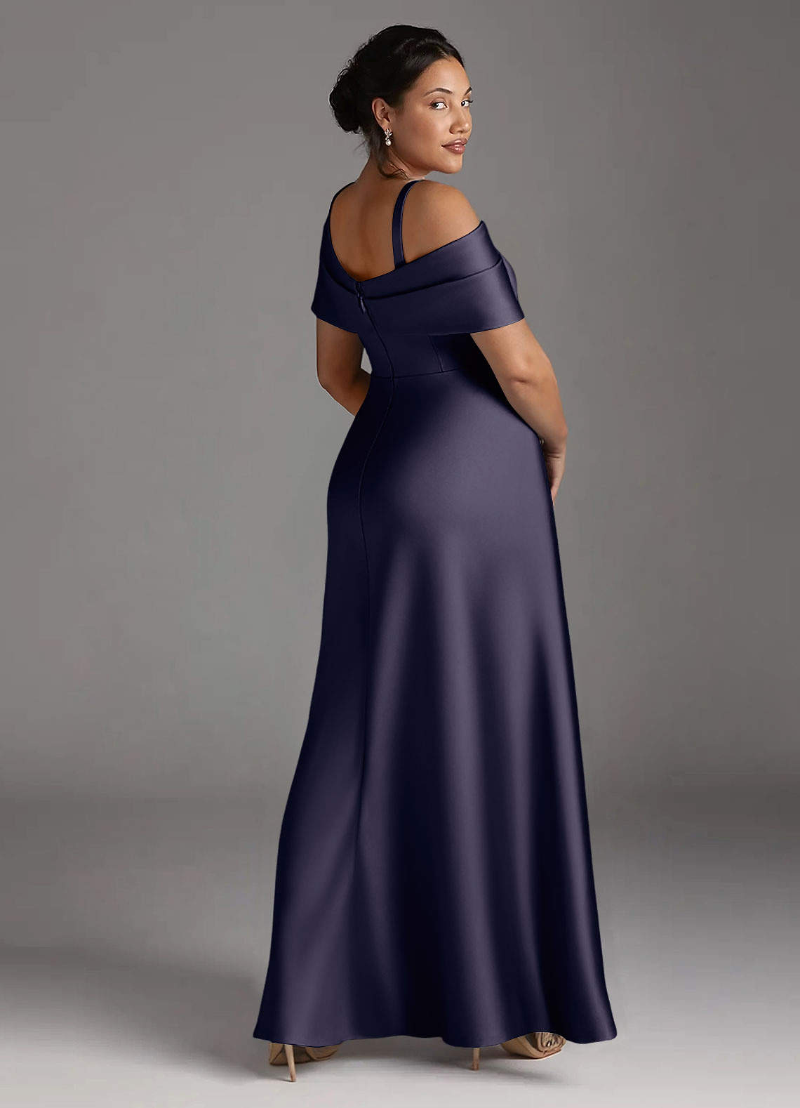 Azazie Milton Mère de la mariée Robes Robe Trapèze en Satin extensible Plissée Bleu Orageux image11