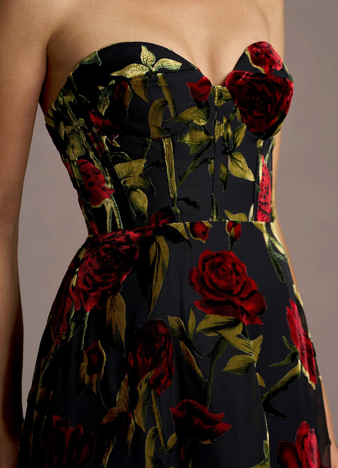 Zerina Sort Multi Midikjole image1