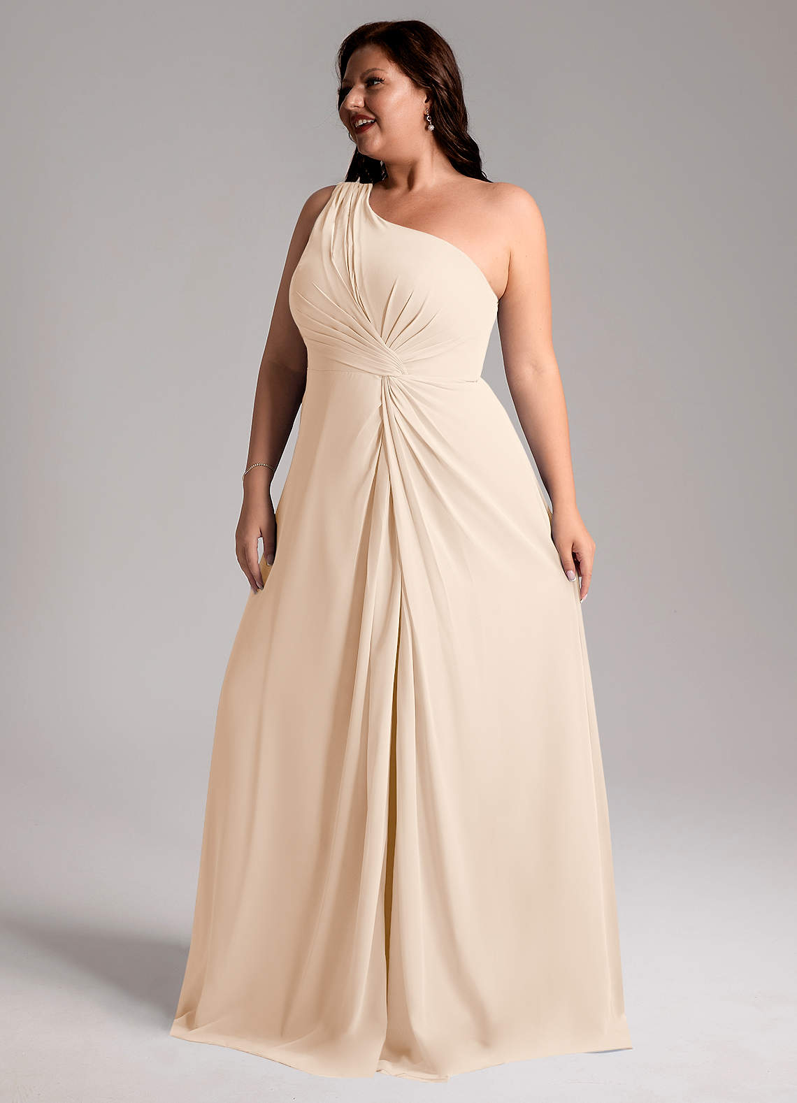 Azazie Brooke Vestidos de damas de honor Vestido de Alabastro Blanco de Gasa de Corte en A con Hombro unilateral image12