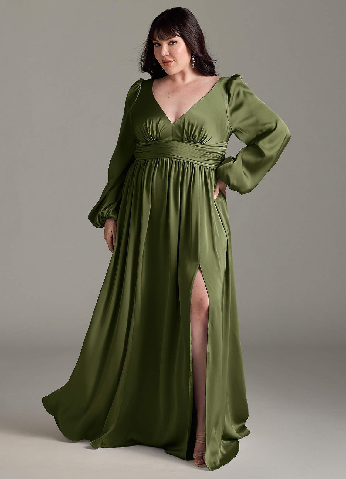 Azazie Norah Robes de demoiselle d'honneur Robe Trapèze en Satin extensible Olive image1