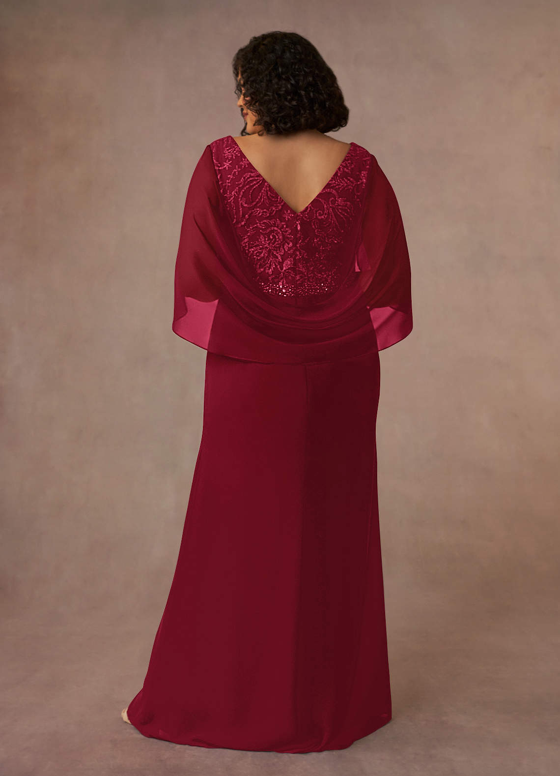 Azazie Laina vestidos de madre de la novia Vestido de Borgoña de Gasa de Corte Sirena con Encaje image3