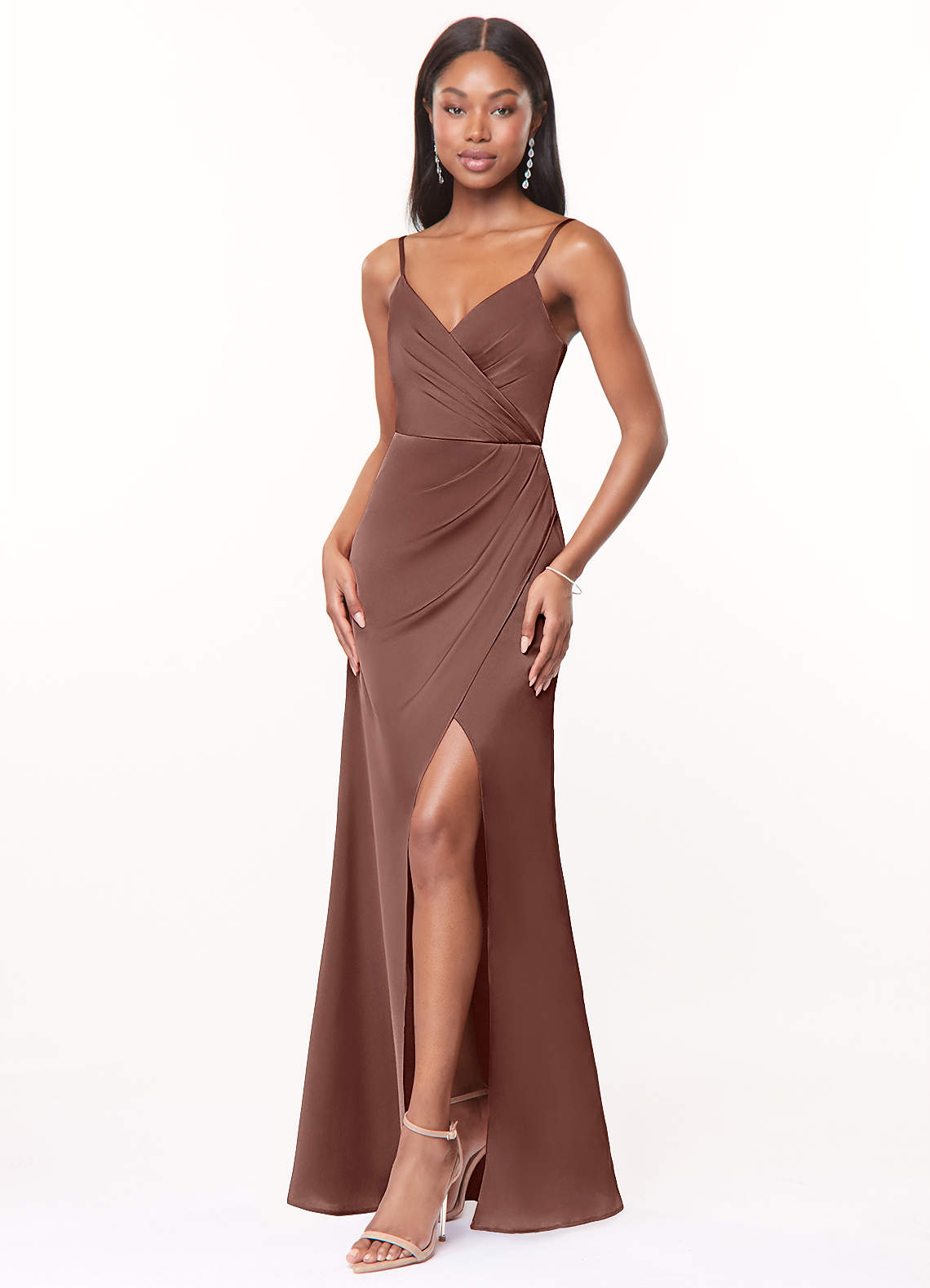 Azazie Maci Vestidos de madrinha de casamento Vestido Café Expresso de Cetim elástico de Linha A com Plissado image2
