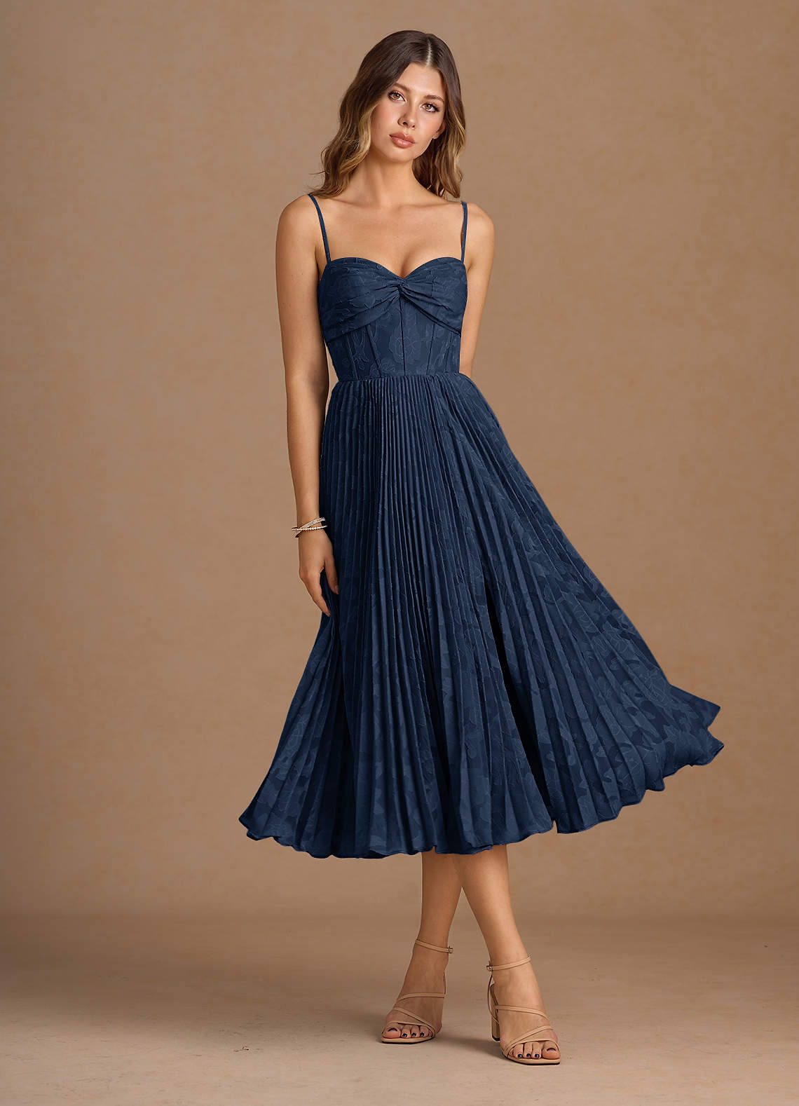 Annie Laivasto Laskostettu Midi-mekko image2