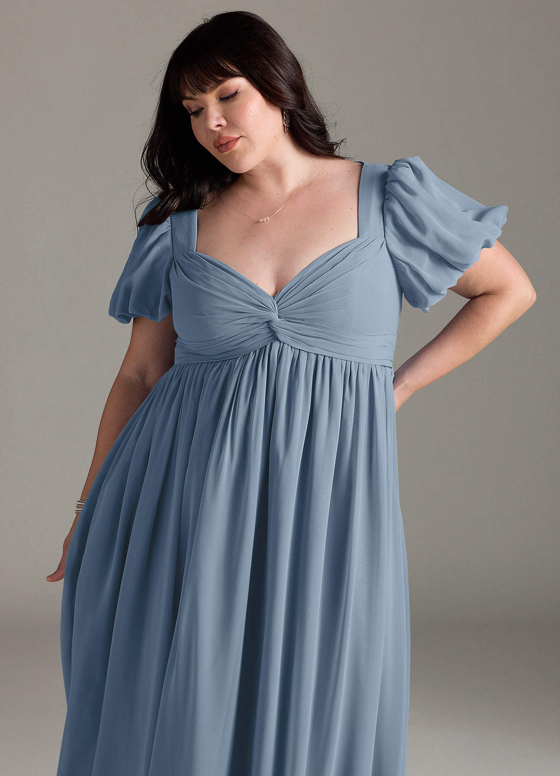 Azazie Madisynn Vestidos de dama de honra para maternidade Vestido Arco Comprimento do chão Chiffon image8