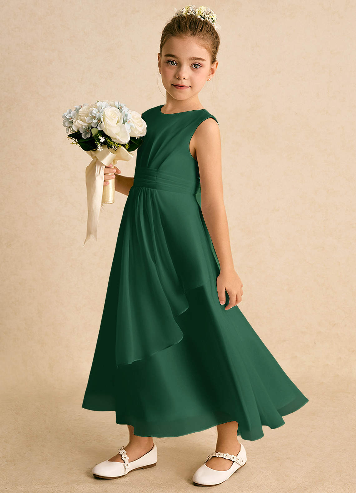Azazie Edelweiss vestidos de niña de las flores Vestido de Verde Oscuro de Gasa de Corte En A con Plisado image1
