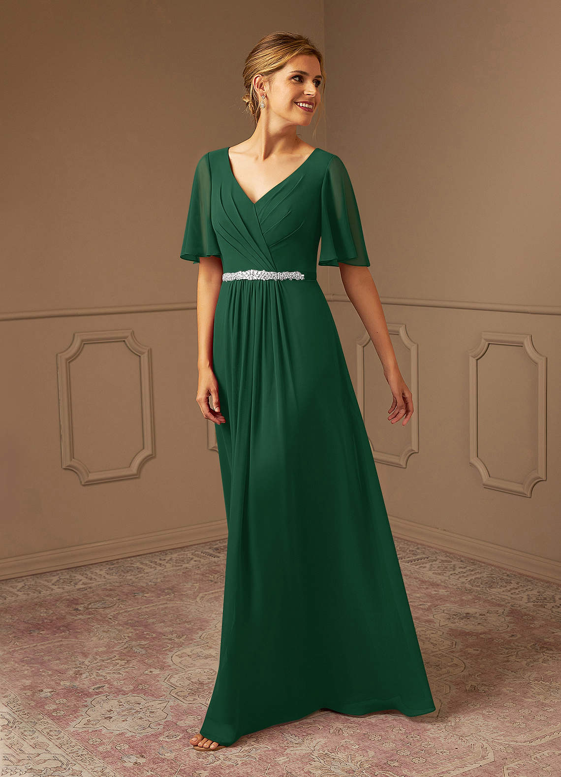 Azazie Tricia vestidos de madre de la novia Vestido de Verde Oscuro de Gasa de Corte En A con Cuello en V Plisado image1