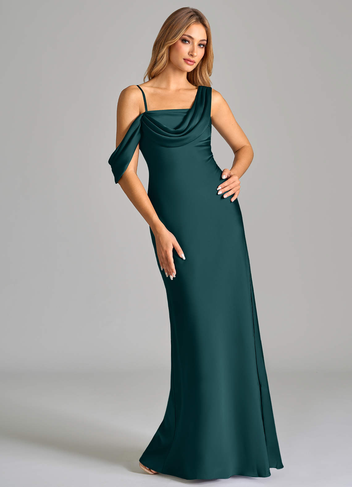 Azazie Celina Brautjungfernkleider Etui Schulterfrei Stretch-Satin Kleid Kiefer image1