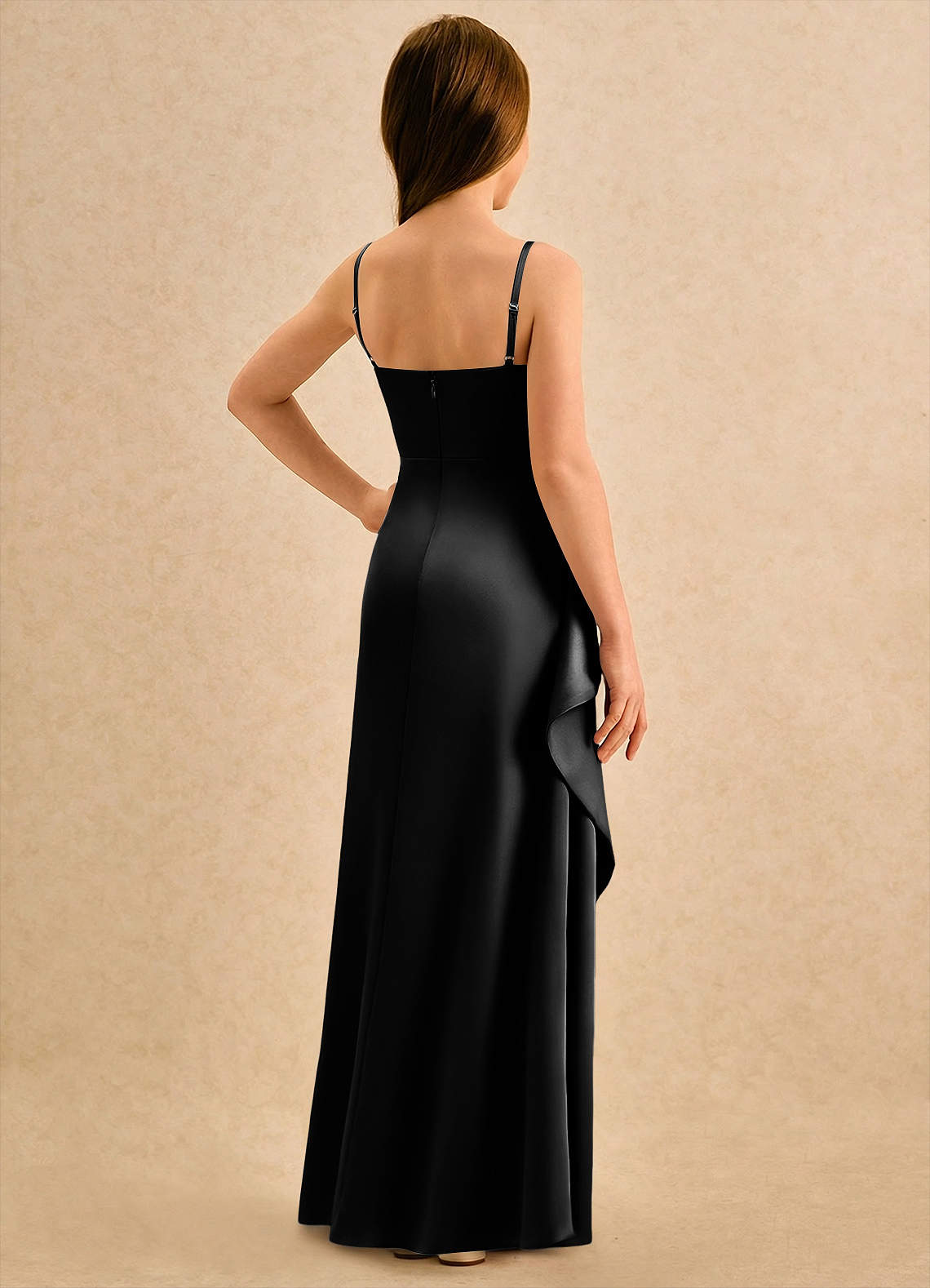 Azazie Cannoli Girls Formal Robe Demoiselle D'honneur Fillette Robe Trapèze en Mat Satiné Plissée Noir image1