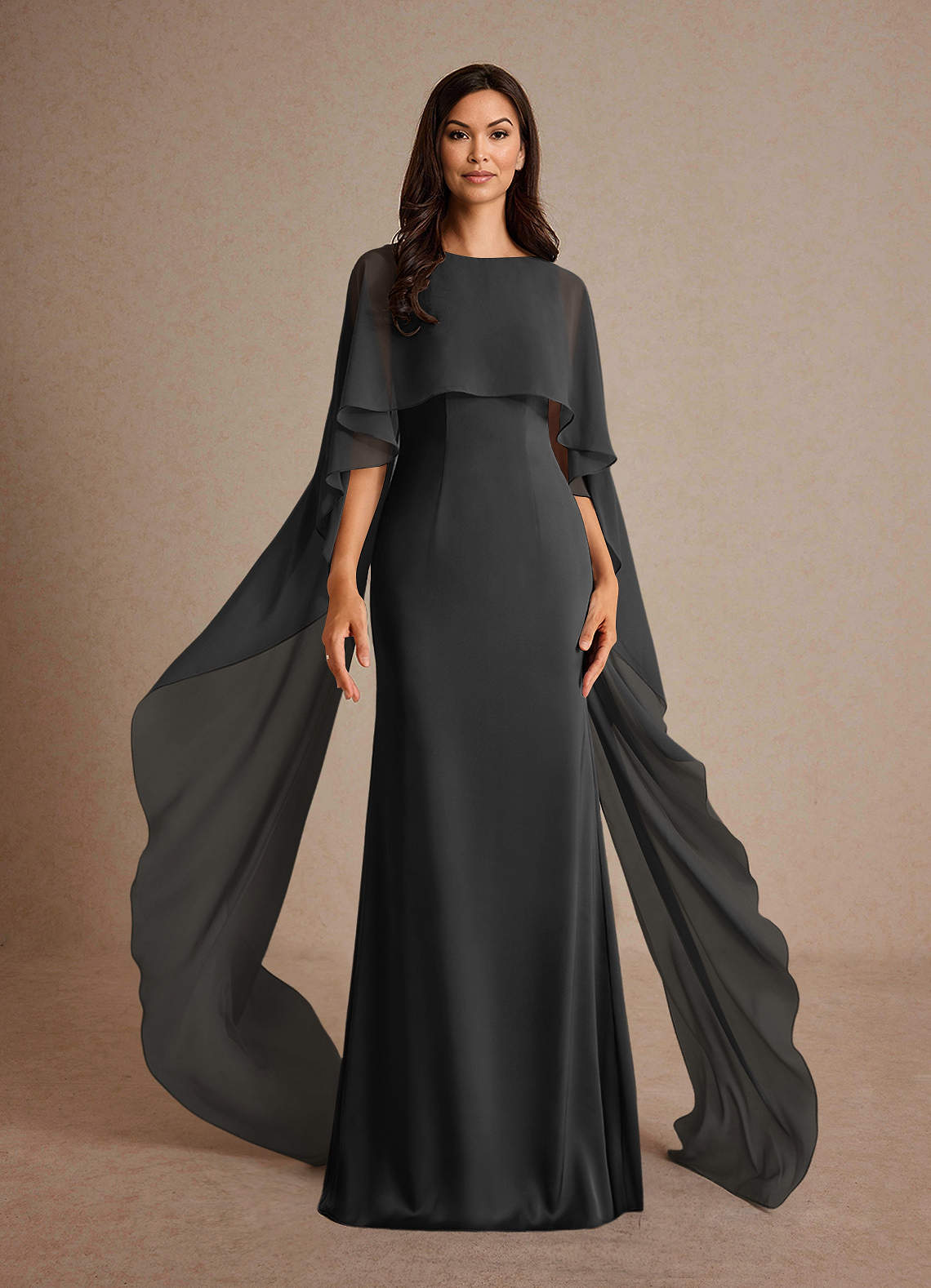 Azazie Milfred Mère de la mariée Robes Robe Fourreau en Satin extensible Col de bateau Noir image1