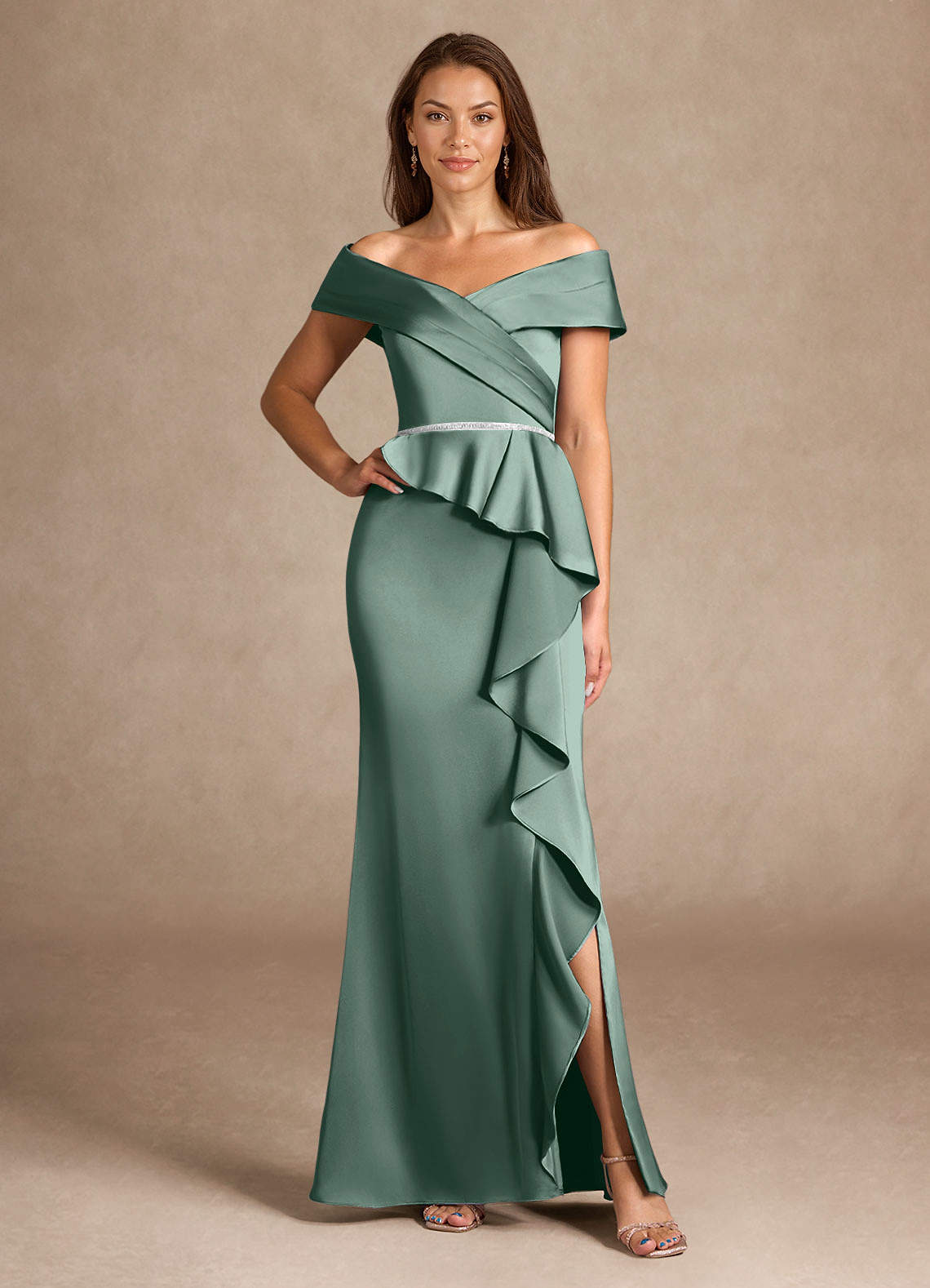 Azazie Dareia Moeder van de bruid jurken Zeemeermin Jurk van Stretch Satijn Off the Shoulder Eucalyptus image1
