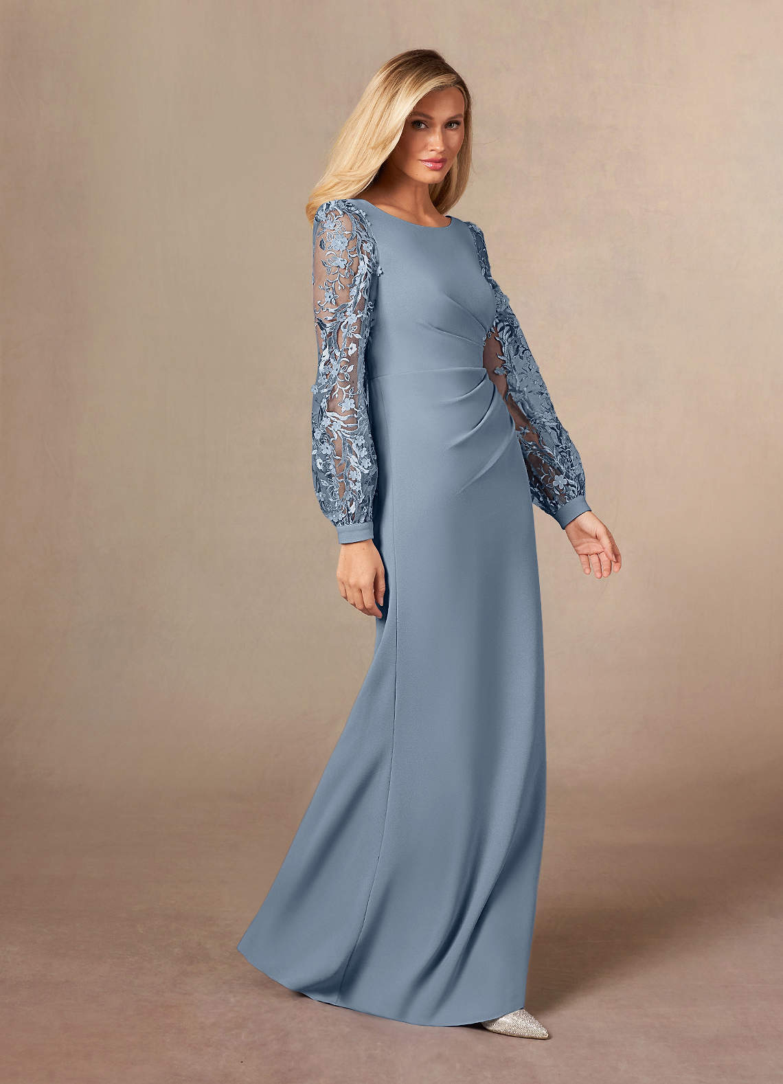 Azazie Susanne Vente Finale Robe Fourreau en Dentelle Bleu Poussiéreux image1