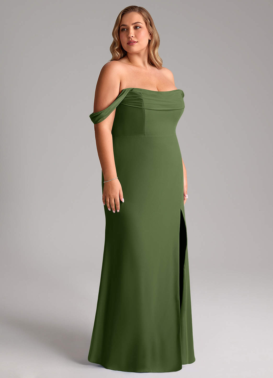 Azazie Saige Vestidos de madrinha de casamento Vestir Oliva de Chiffon de Linha A com Fora do ombro image11