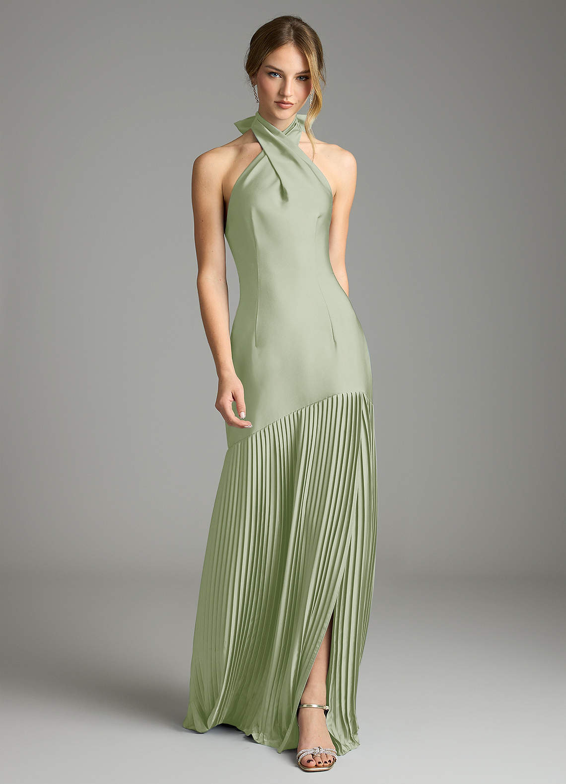 Azazie Nayeli Jurken voor bruidsmeisjes Jurk van Stretch Satijn met A-Lijn Geplooid Stoffige Salie image1