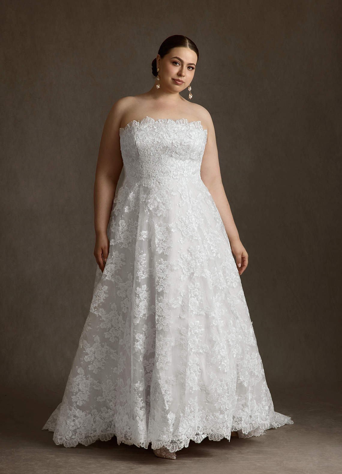 Azazie Hinata Wedding Dresses Diamond White Ball-Gown Strapless Lace Dress image13