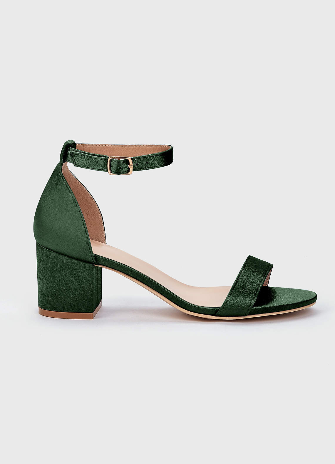 front Matching Color Metallic Satin Block Low Heel Sandals & Pleated Handbag Set