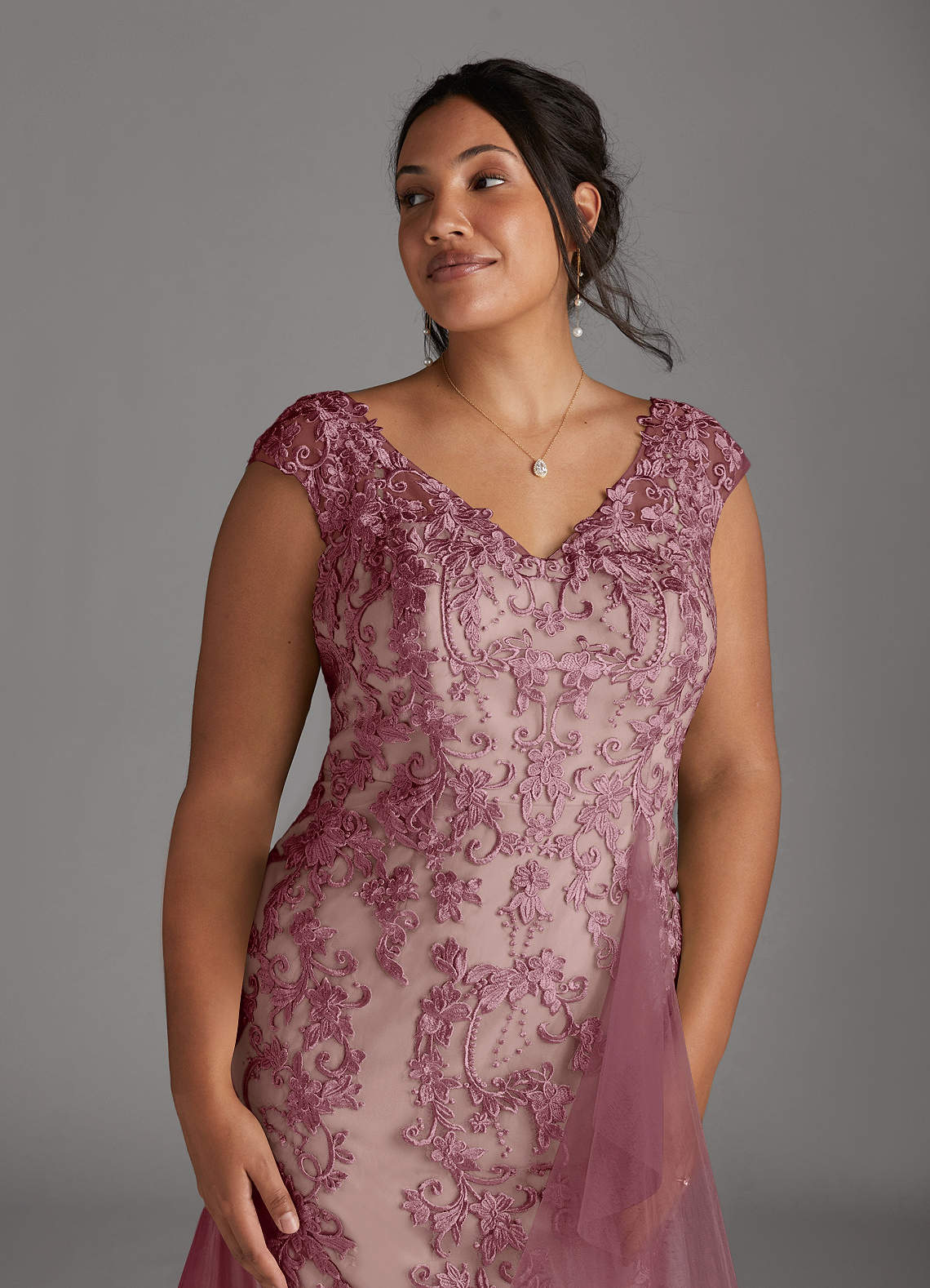 Azazie Melena Vintage Mauve Champagne Mermaid Lace Tulle Dress