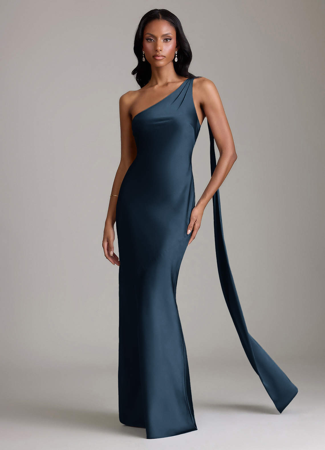 navy mermaid bridesmaid dresses Azazie Juniper Size_02 Long plain lyocell dress Color:Emerald/Gold Elevate your night to