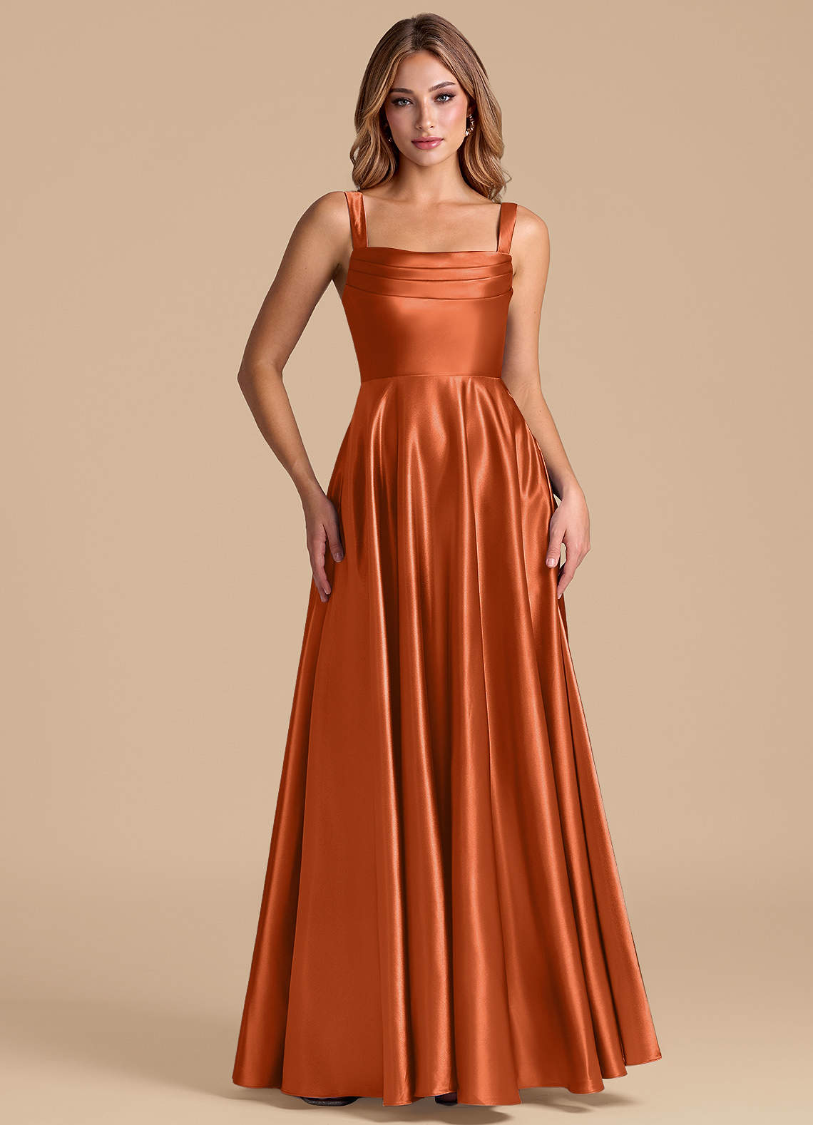 Azazie Shaude Vestidos de damas de honor Vestido de Naranja Quemada de Satén Metálico de Corte en A con Plisado image4