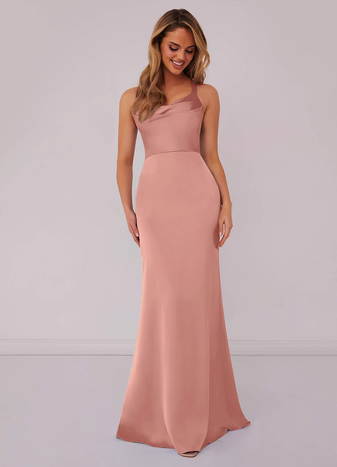 Barbie ♥ Azazie Robes de demoiselle d'honneur Robe Sirène en Satin extensible Plissée Rosette image1