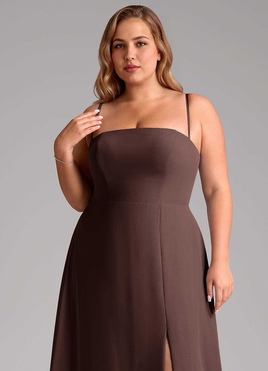 Azazie Wren Abiti da Damigella Abito Convertibile A-Line in Chiffon Spacco Laterale Ganache image9