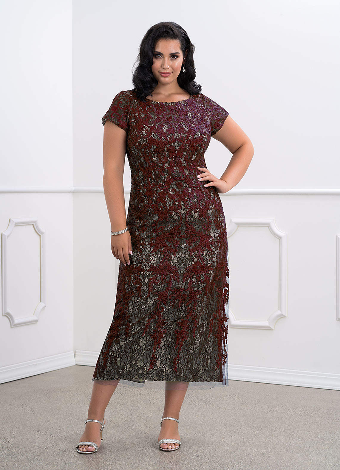 Azazie Alyssum Mother of the Bride Dresses Cabernet Sheath Scoop Lace Dress image1