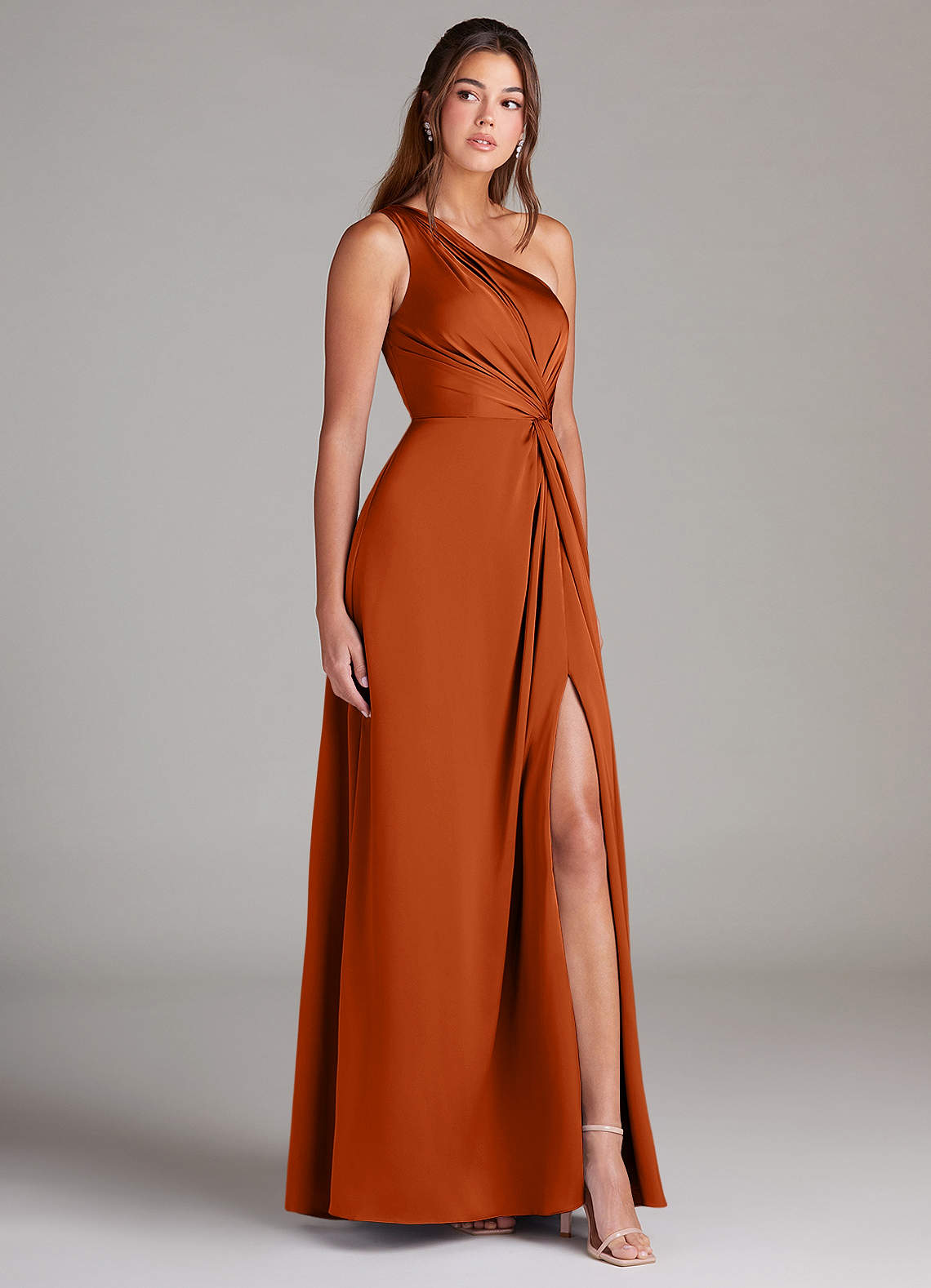 Azazie Brooke Vestidos de damas de honor Vestido de Naranja Quemada de Satén Elástico de Corte en A con Hombro unilateral image3