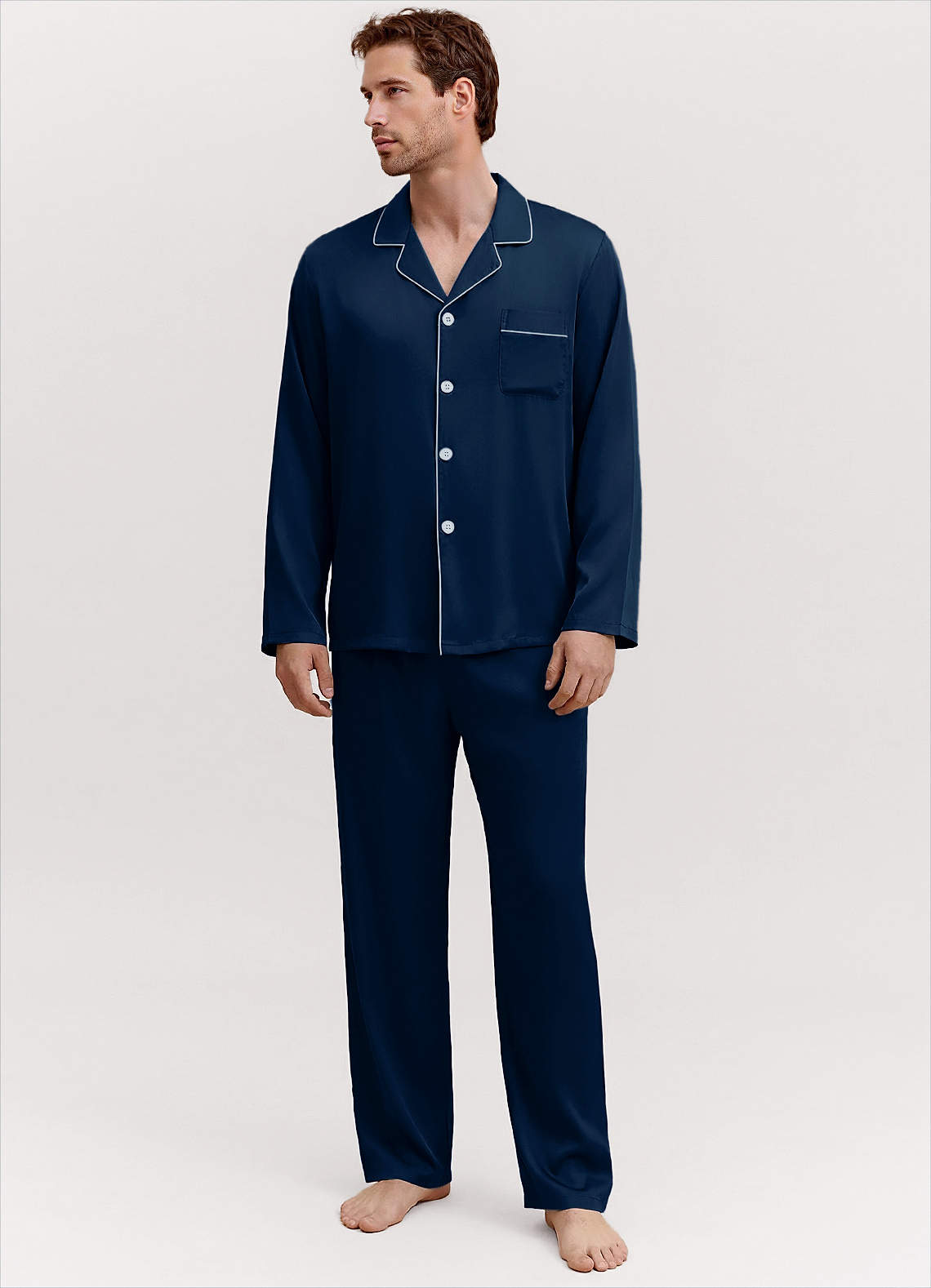 front Herrpyjamasset i satin med långa ärmar