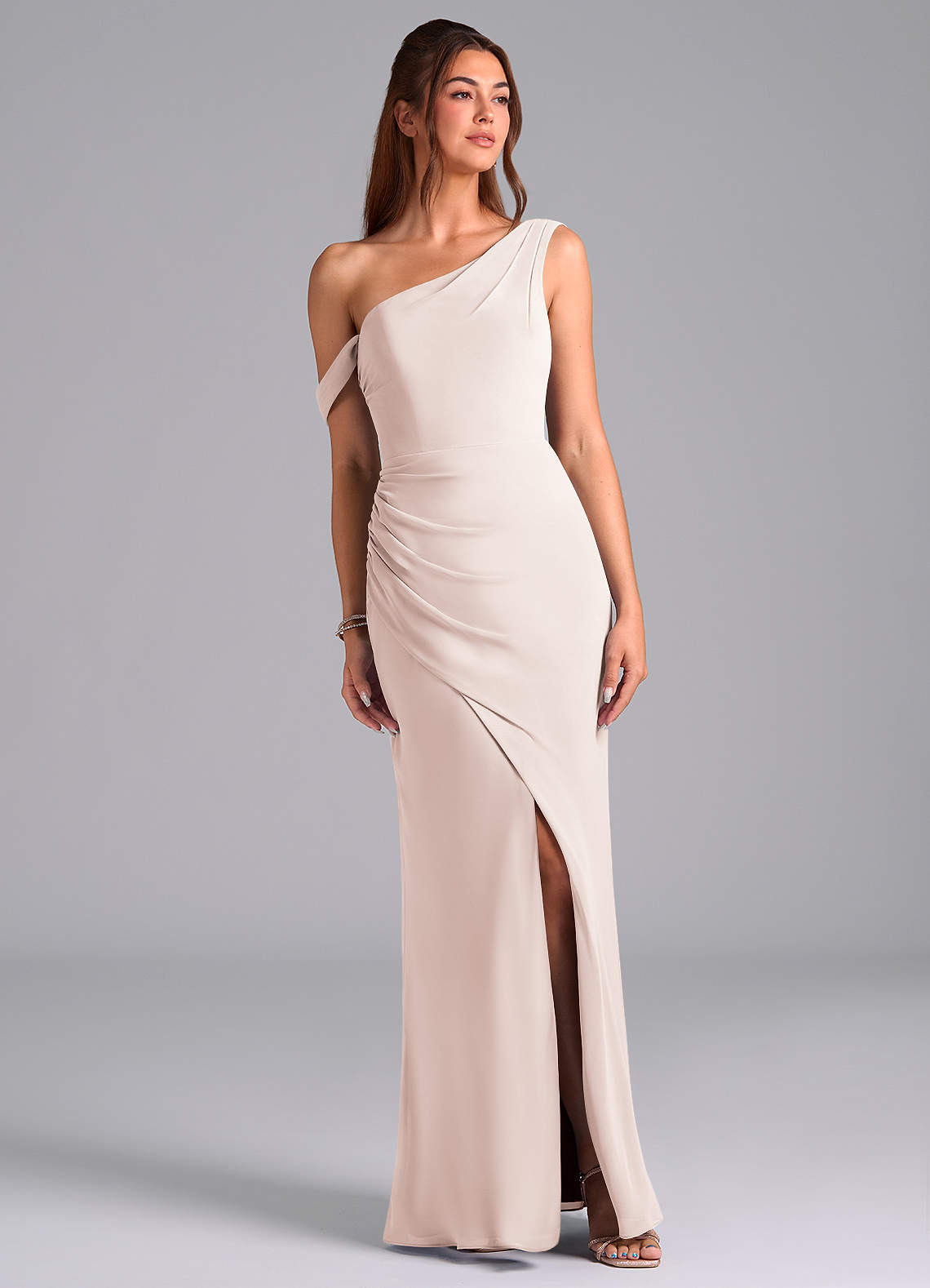 Azazie Madelyn Robes de demoiselle d'honneur Robe Sirène Convertible en Mousseline de soie Ue épaule Rose Pétale image1