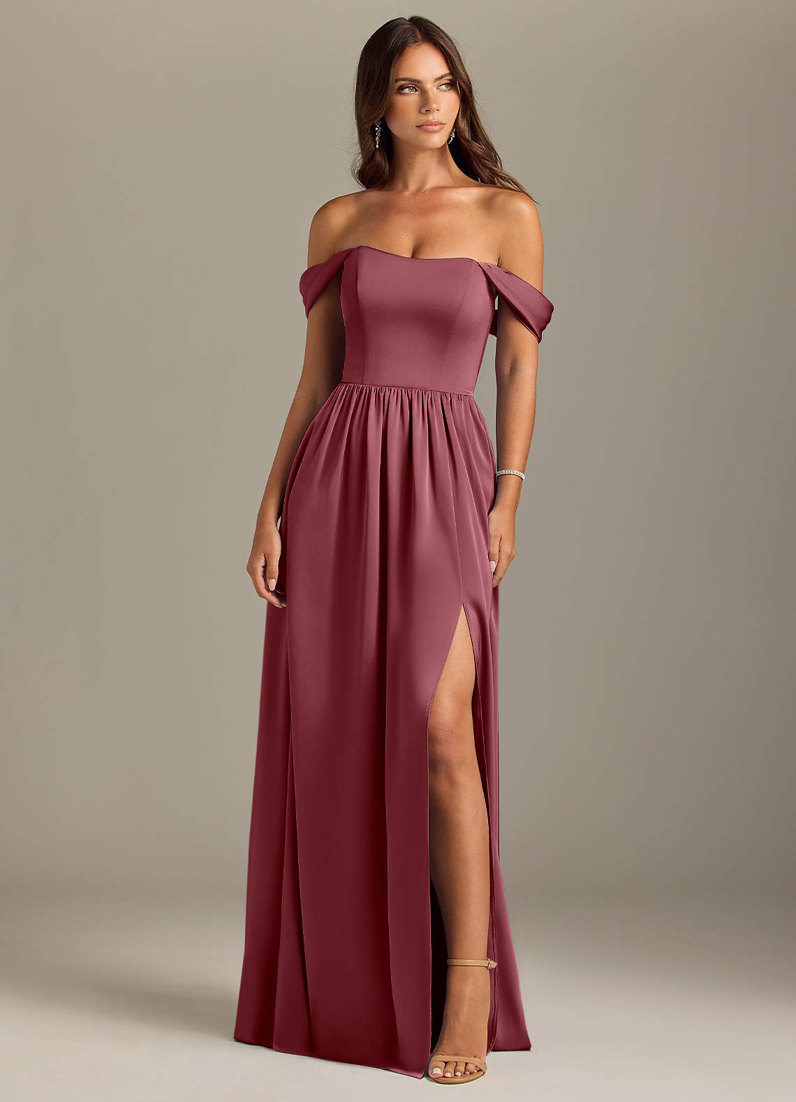 Azazie Calianna Vestidos de damas de honor Vestido de Rosa Del Desierto de Satén Elástico de Corte en A Convertible con Vestidos sin tirantes image1