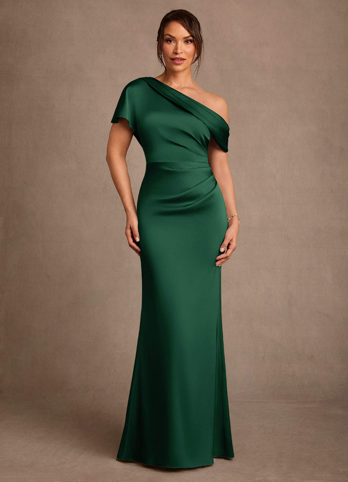 dark emerald green satin dress Azazie Sheath One-Shoulder Floor-Length Stretch Mother of the Bride or Groom Dresses 1940s vintage dress