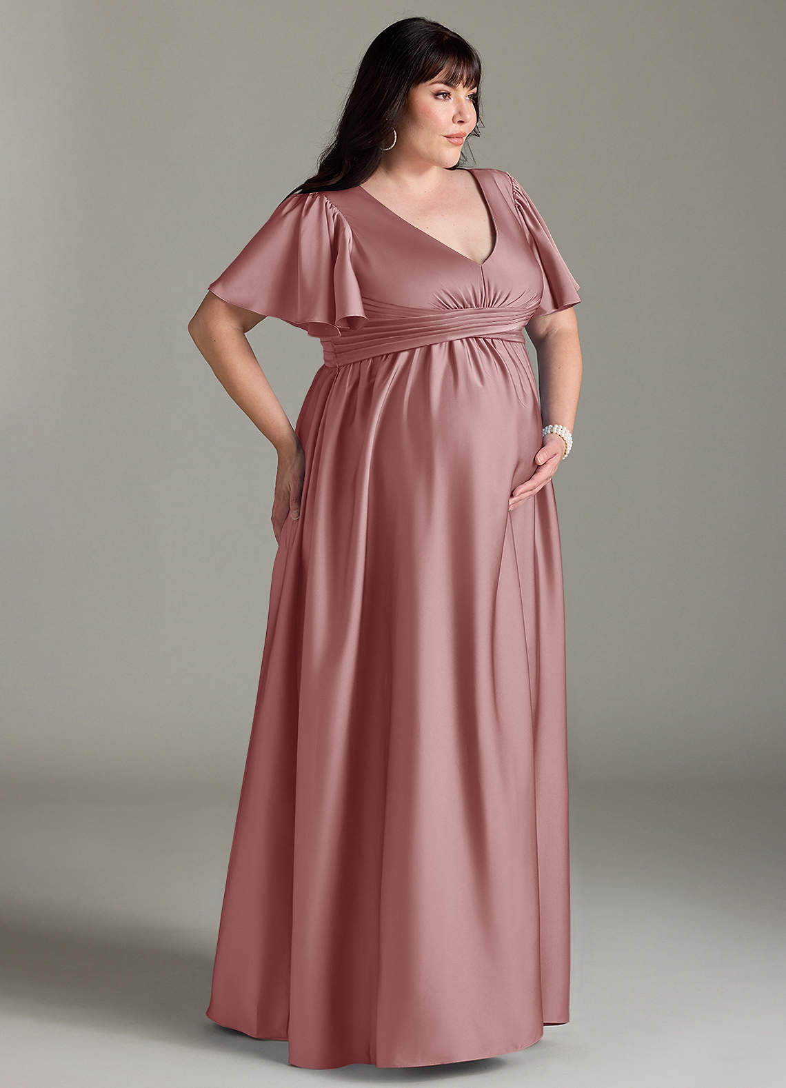 Azazie Verna vestidos de dama de honor de maternidad Vestido de Corte en A Volante Hasta el suelo Satén Elástico image11