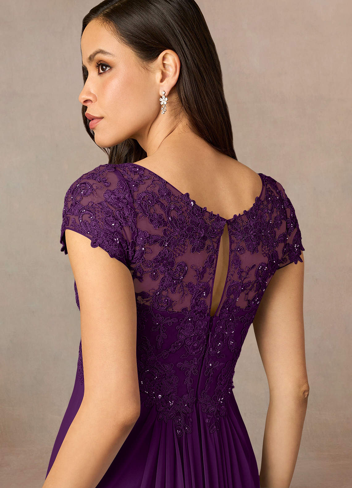 Mother Of The Bride Dress Grape A-Line Appliques 3/4 Sleeves V-Neck Tea-Length Chiffon Mother Of The Bride Dress main image 1