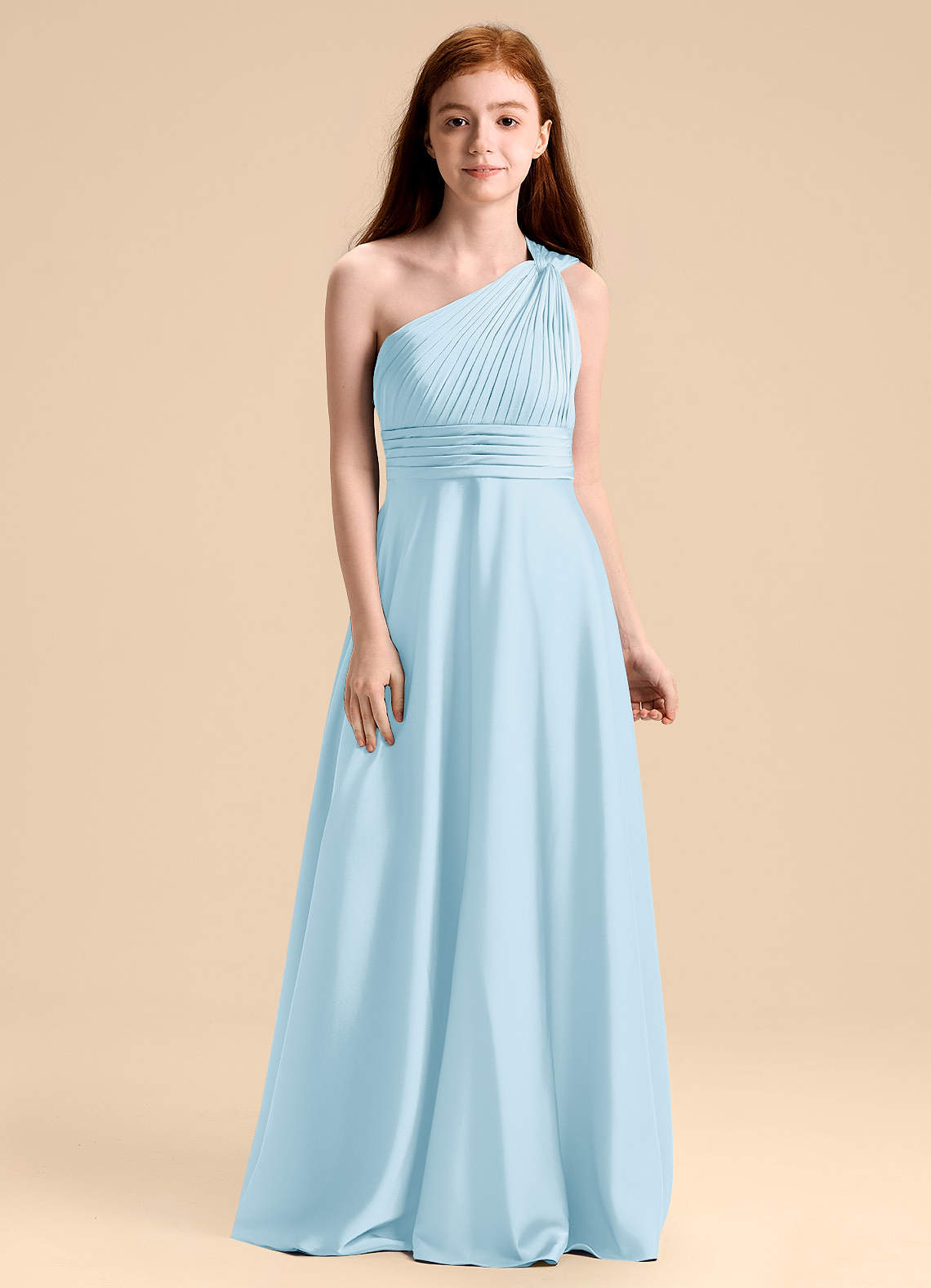Azazie Charlize Junior Vestido de Azul Cielo de Satén Elástico de Corte en A con Plisado image1