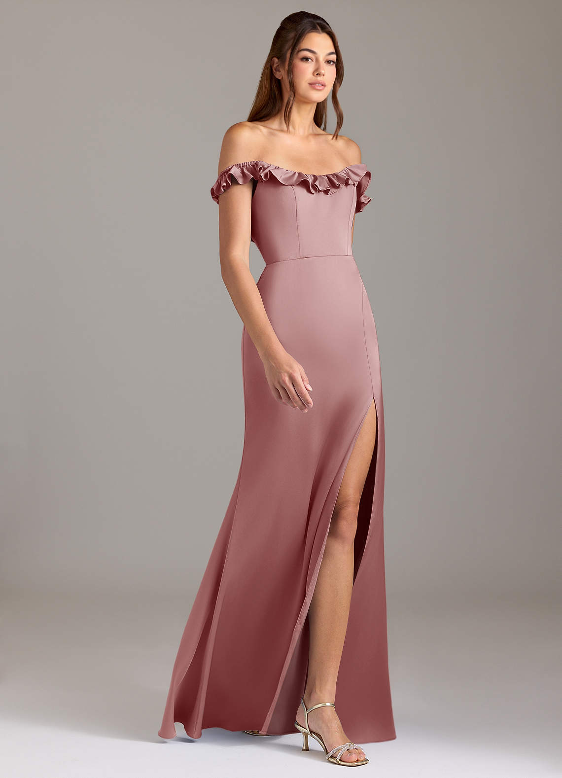 Azazie Callie Essayer des robes à la maison Robe Trapèze Convertible en Satin extensible Rayé Rose Poussiéreuse image5