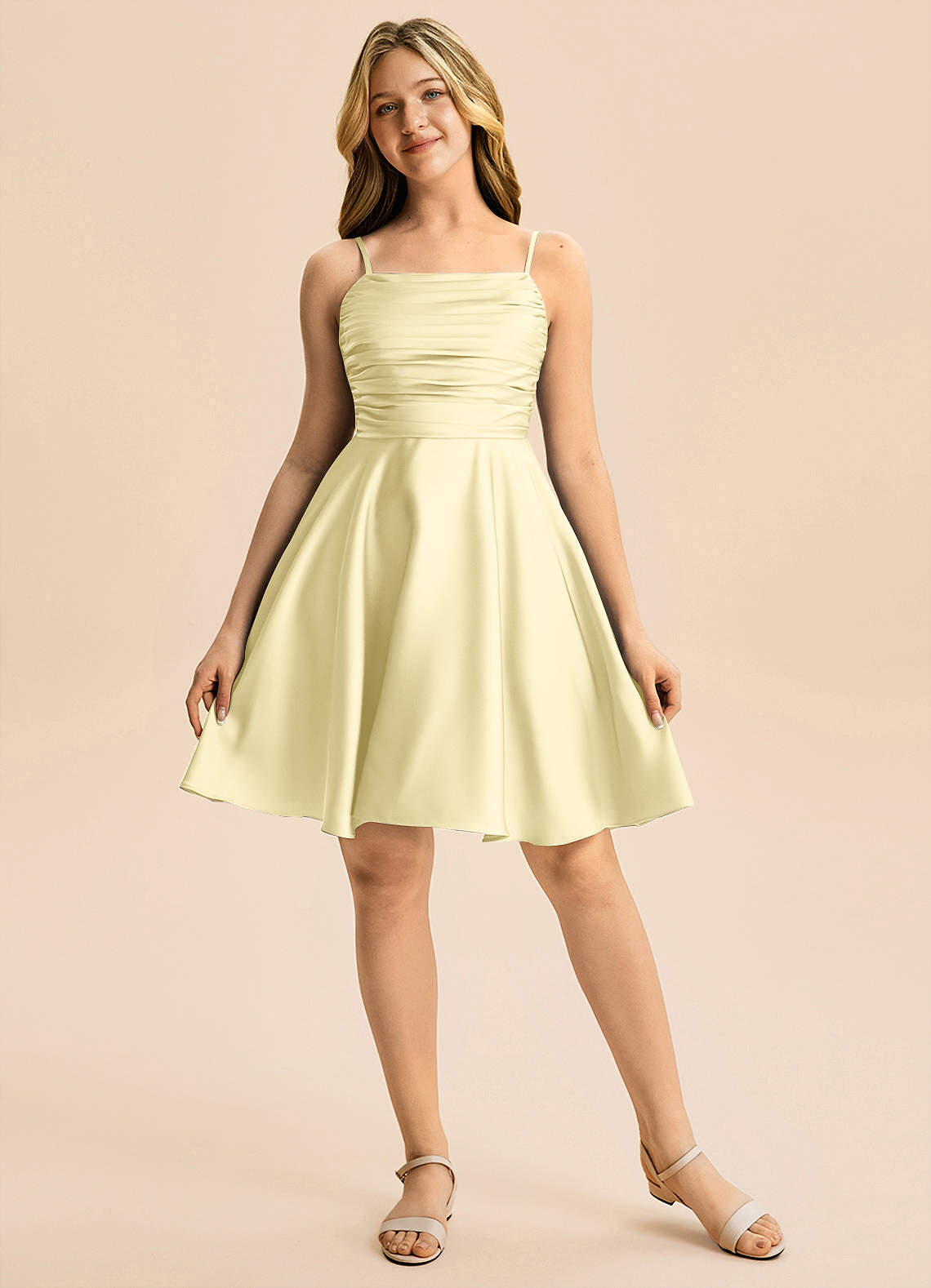 Azazie Miko Junior Vestido de Sorbete De Limón de Satén Elástico de Corte en A con Plisado image4