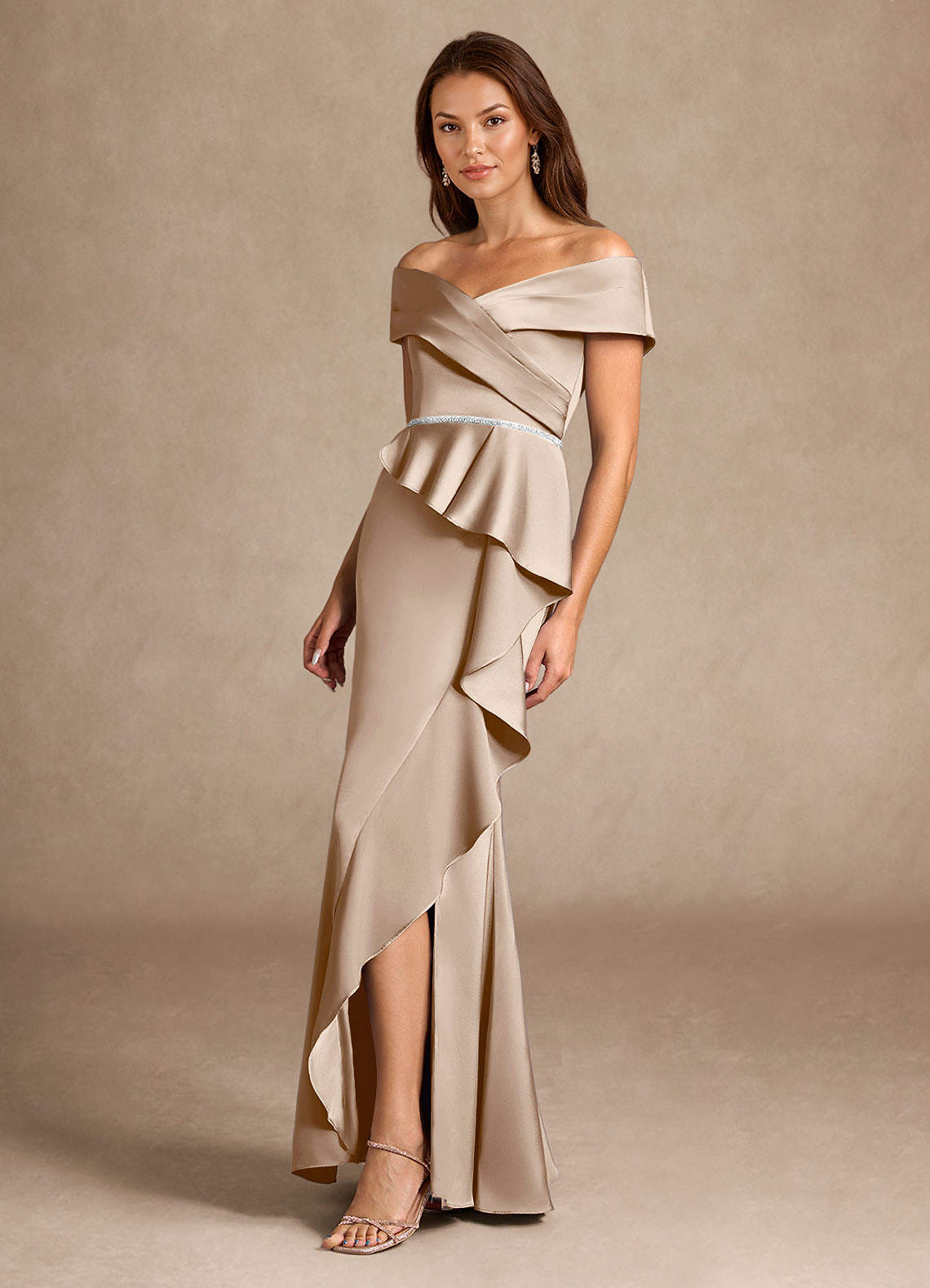 Azazie Dareia vestidos de madre de la novia Vestido de Gris Pardo de Satén Elástico de Sirena con Vestidos sin tirantes image6