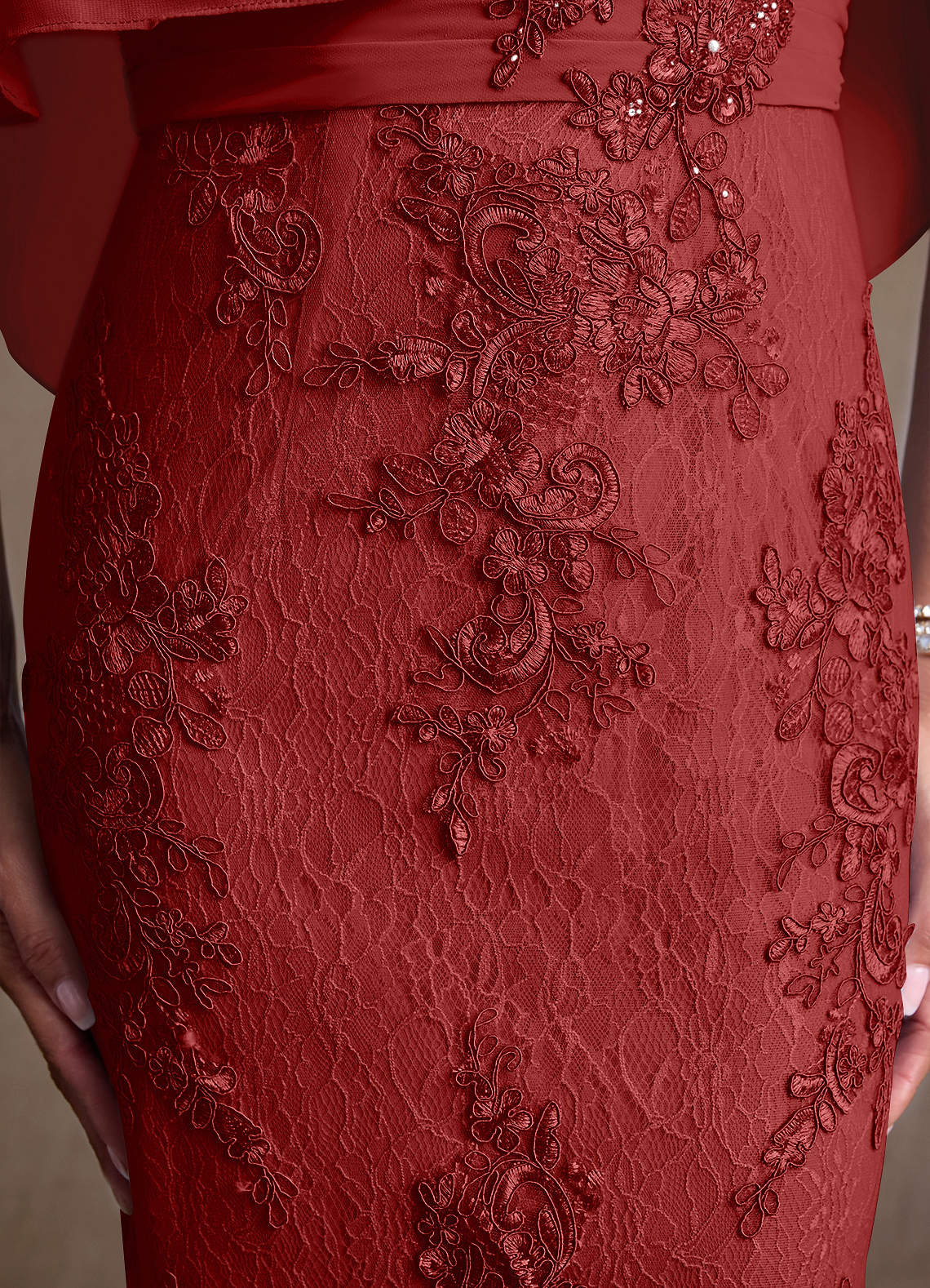 Azazie Amrita vestidos de madre de la novia Vestido de Óxido de Gasa de Corte Sirena con Encaje image6