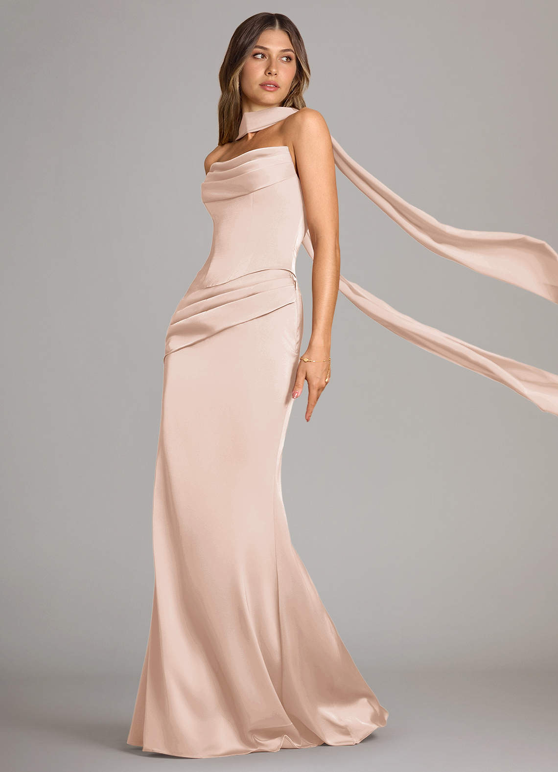 Azazie Sorrel Vestidos de damas de honor Vestido de Rosa Rubor de Satén Elástico de Corte Sirena Convertible con Sin tirantes image3