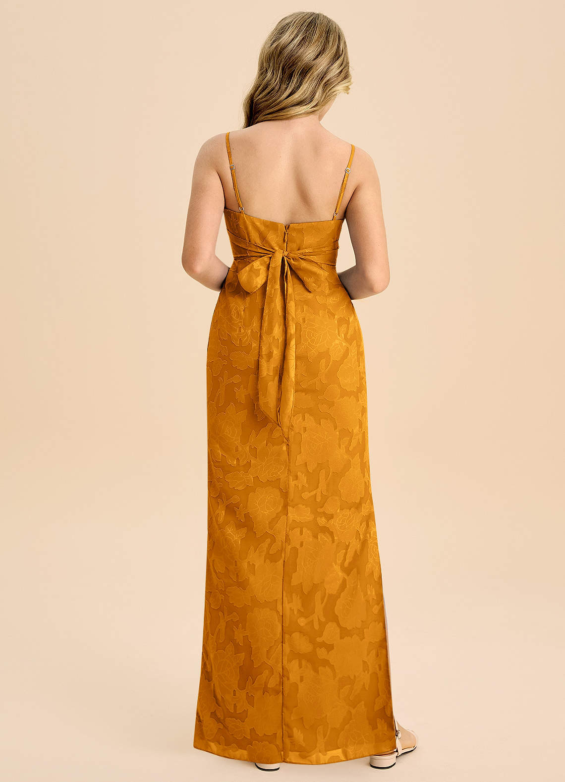 Azazie Mai Junior Klä av Tubklänning i Blommig Utbrändhet Plisserad image1